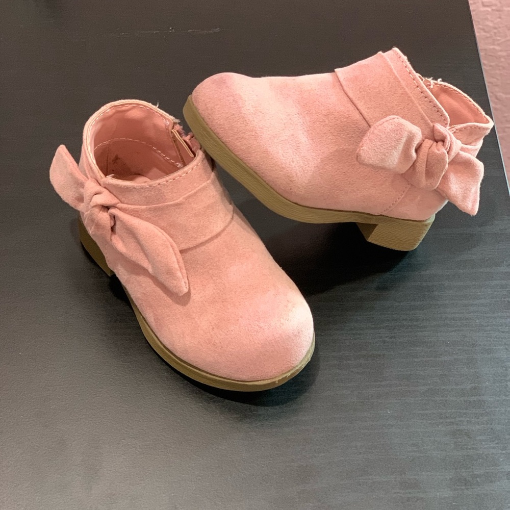Nine West pink boots
